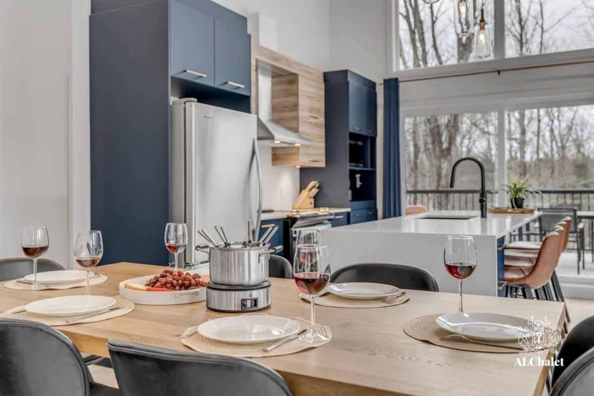 Chalet Bellevue Luxe Avec Spa Et Local A Velo Pont-Rouge Eksteriør billede